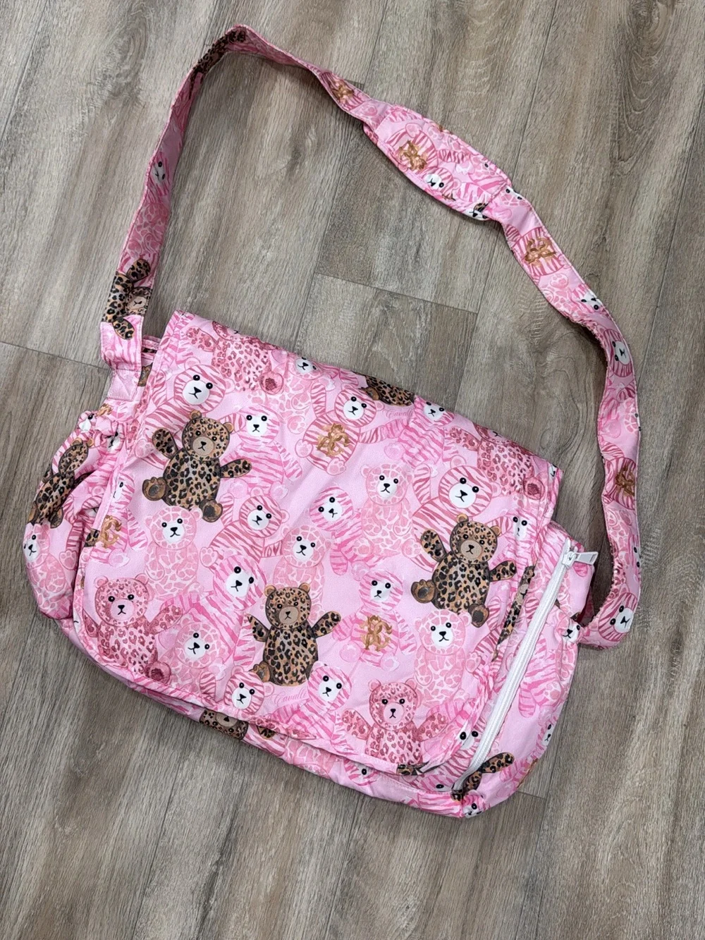 💯 authentic Roberto Cavalli Kids changing bag ( offers acceptable! )